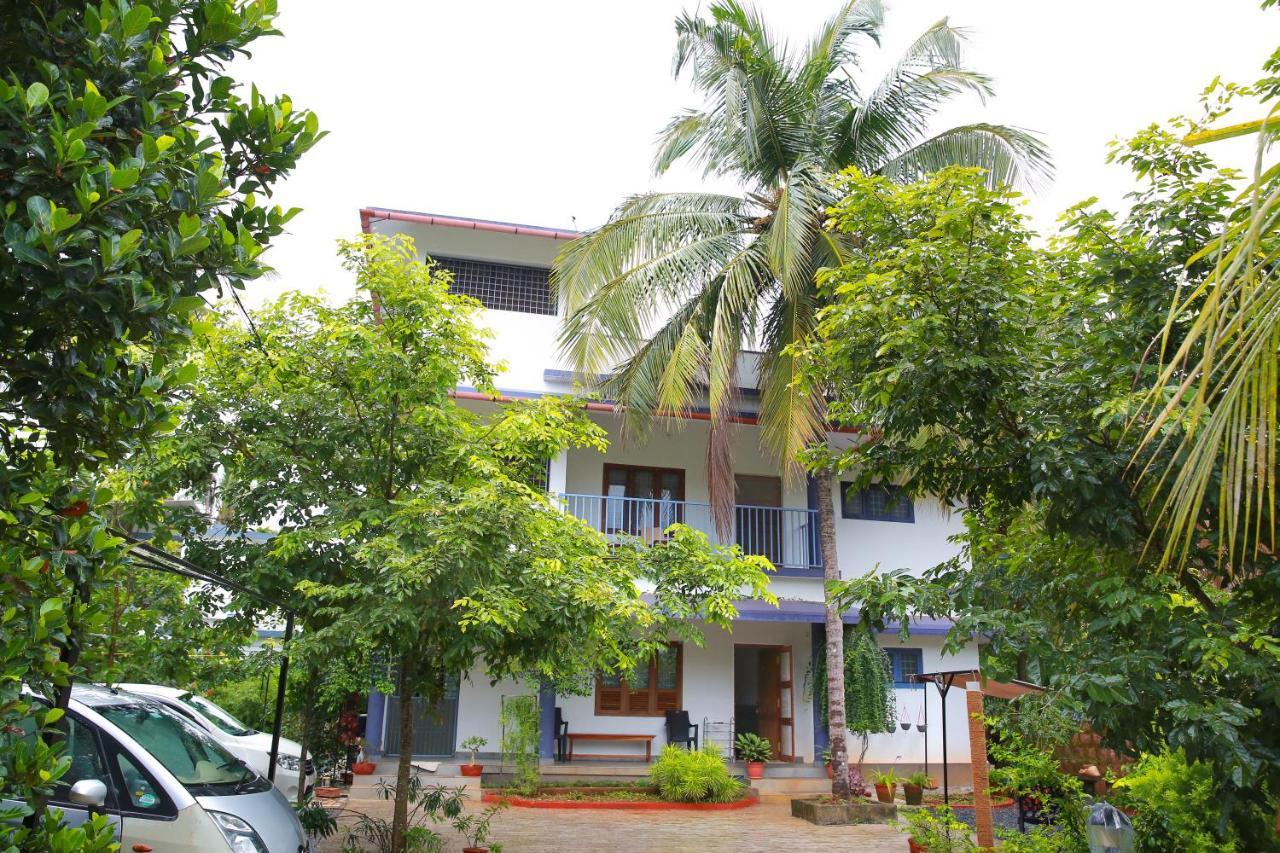 Monsoon Apartments Каннур Экстерьер фото
