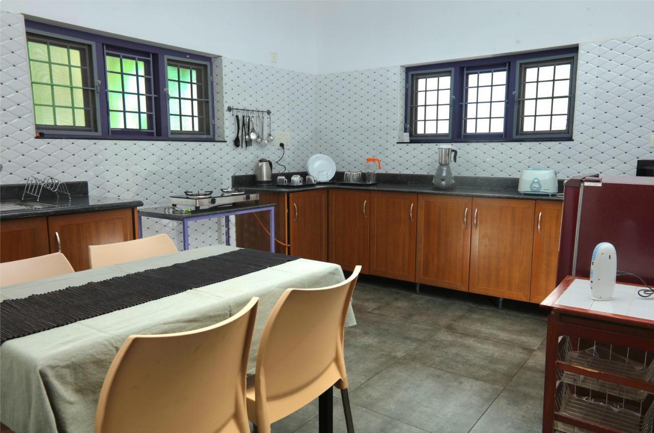 Monsoon Apartments Каннур Экстерьер фото