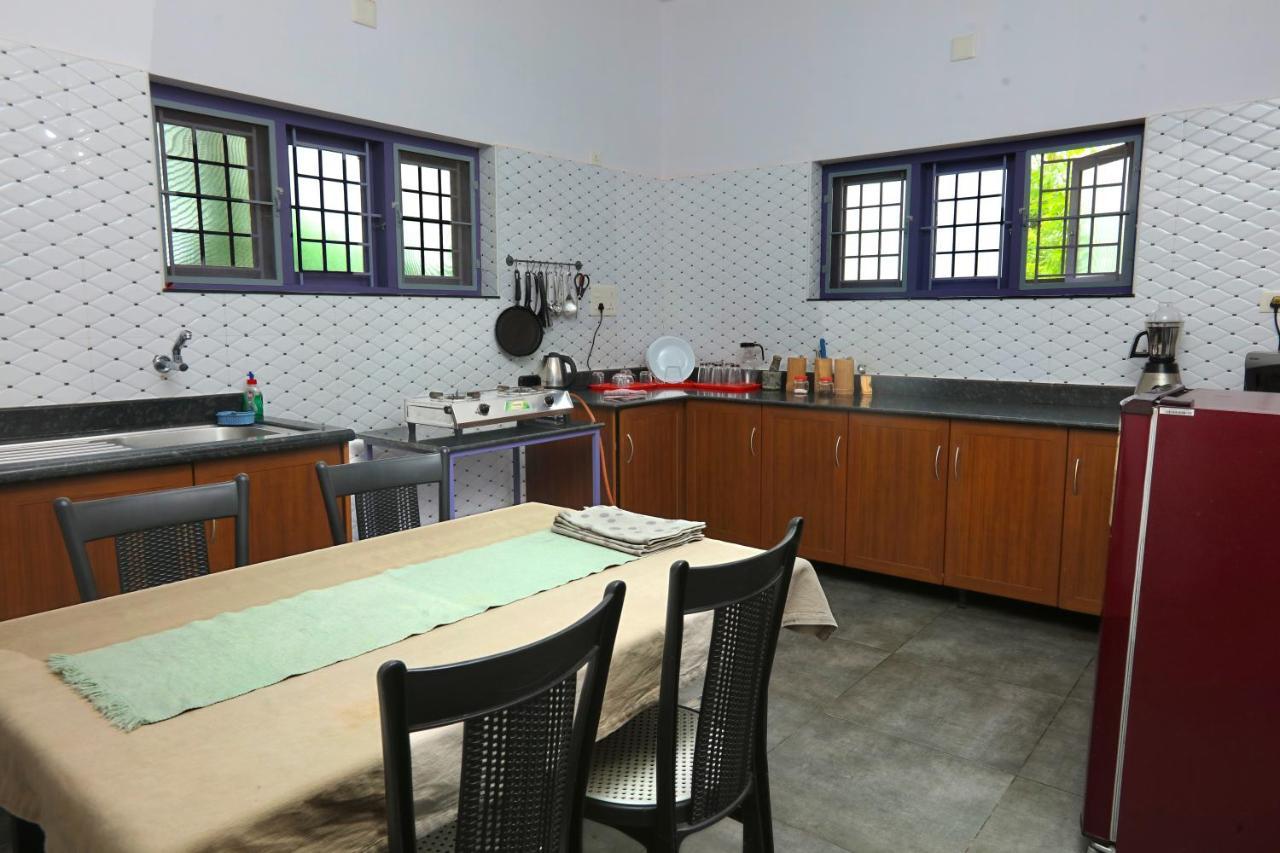 Monsoon Apartments Каннур Экстерьер фото